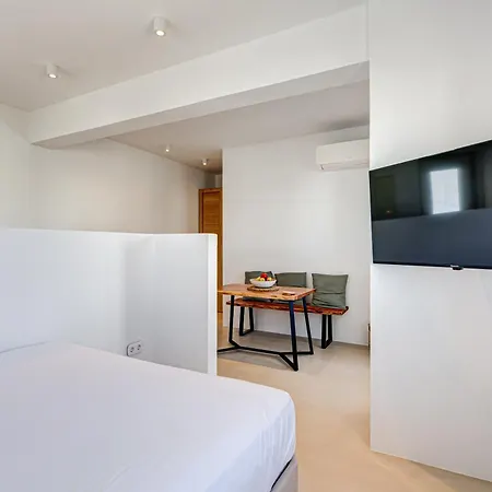 Silver Aeras * Páros